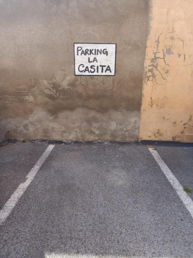"La Casita", 2 Floors Apartment, Private Parking 1 Car Or 2 Bikes, Air-Cond And Terrace Livorno Luaran gambar